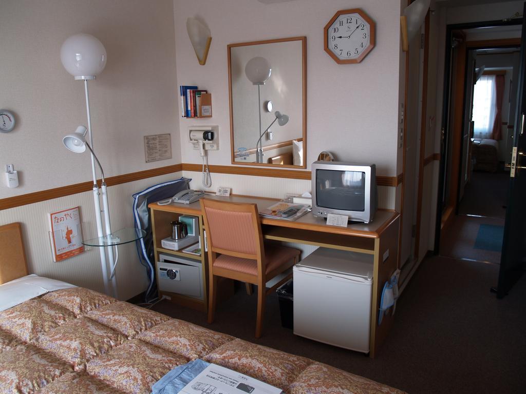 Toyoko Inn Tokyo Shinagawa Oimachi מראה חיצוני תמונה